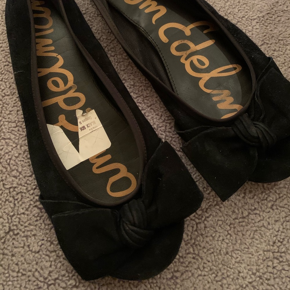 Size 9 bow flats